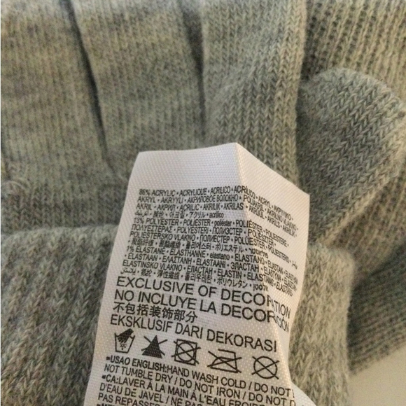 Nike gray with black logo hat and glove set unisex youth NWT - Picture 8 of 9